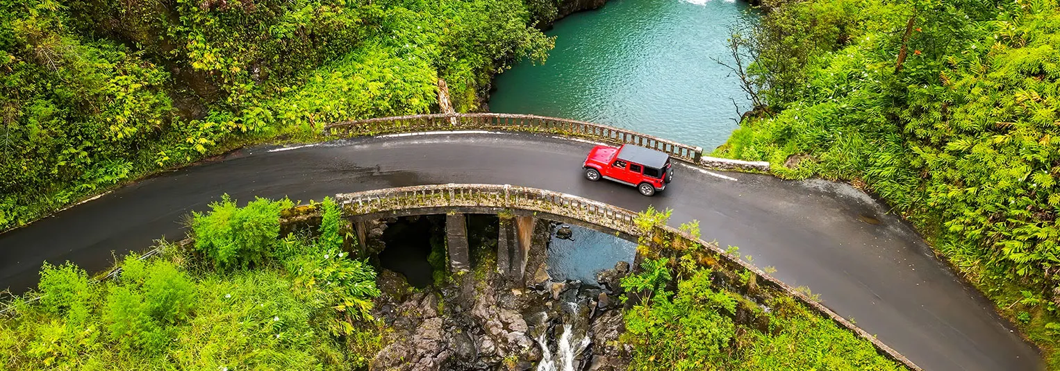 banner-cheap-hawaii-vacations-is-maui-a-smart-budget-choice-1